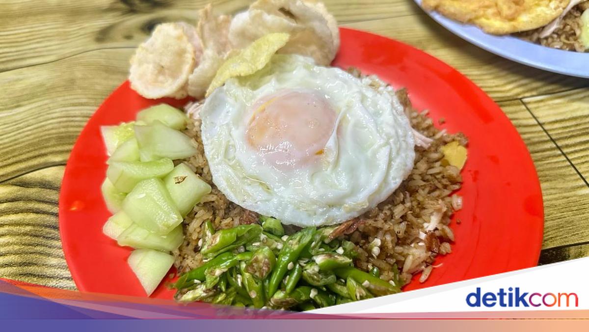 Nasi Goreng Merbabu: A Step Away from Flavorful Bliss